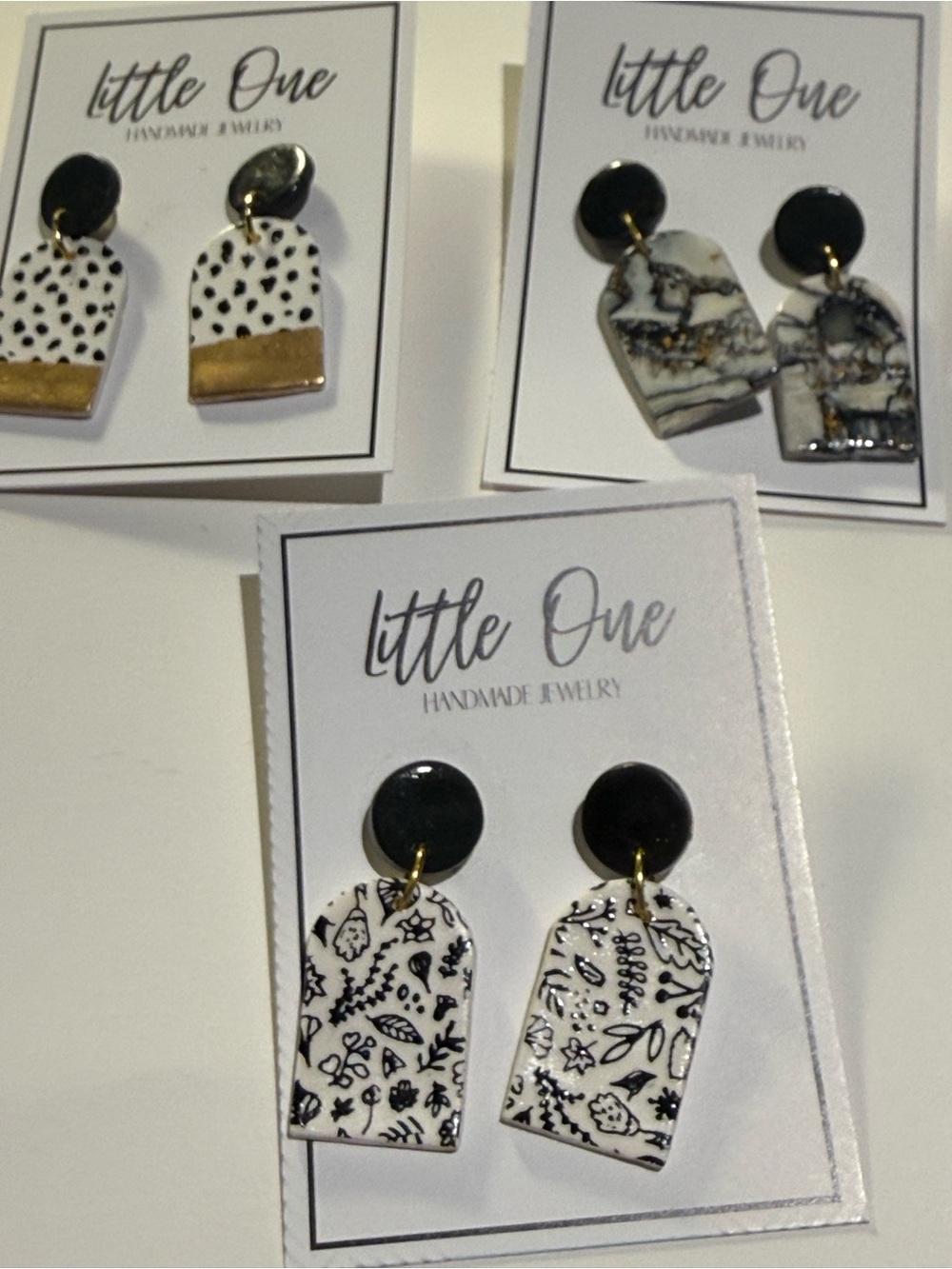 Source Unknown Black & White Dangle Earrings with Gold Accents